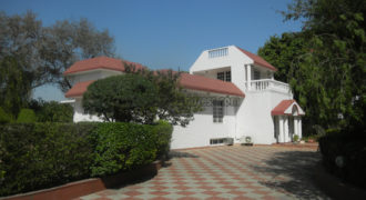 4 BHK Semi Furnished Farmhouse Pushpanjali Farms Bijwasan for Rent/Lease