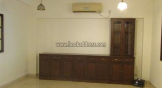 Semi Furnished 3 Bedroom Builder Floor Defence Colony for Rent/Lease