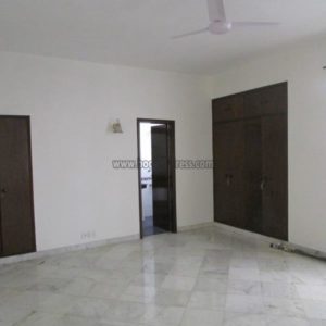 3 BHK Semi Furnished Apartment Flat Vasant Vihar South Delhi Rent (4)