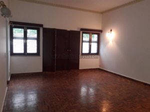 3 BHK Semi Furnished Apartment Flat Vasant Vihar South Delhi Rent (8)