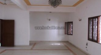 Luxury 4 BHK Greater Kailash-1 Semi Furnished Apartment/Flat for Rent/Lease