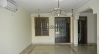 3 Bedroom Semi Furnished Apartment/Flat Vasant Vihar for Rent/Lease