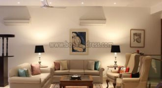 3 BHK Service Apartment/Flat Sukhdev Vihar South Delhi for Rent/Lease